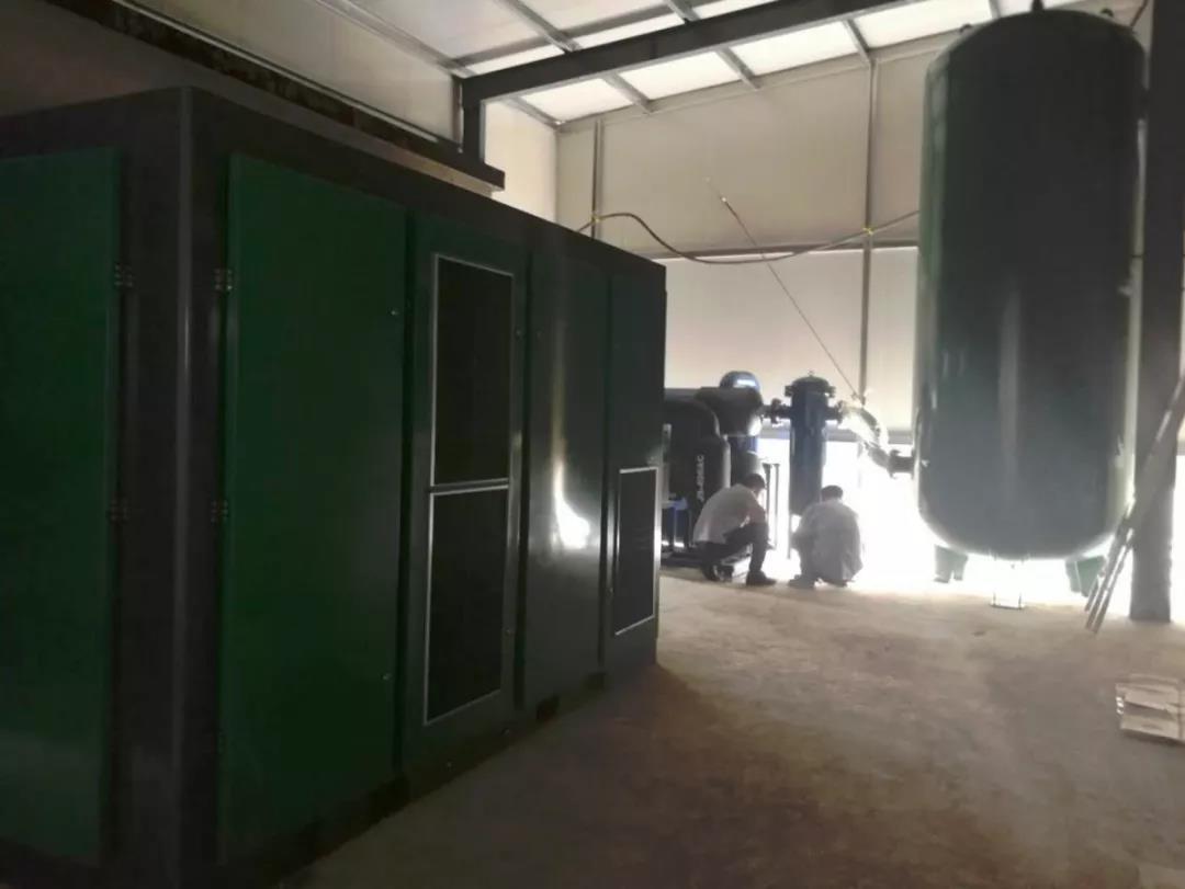 �_������׃�l�Չ��C